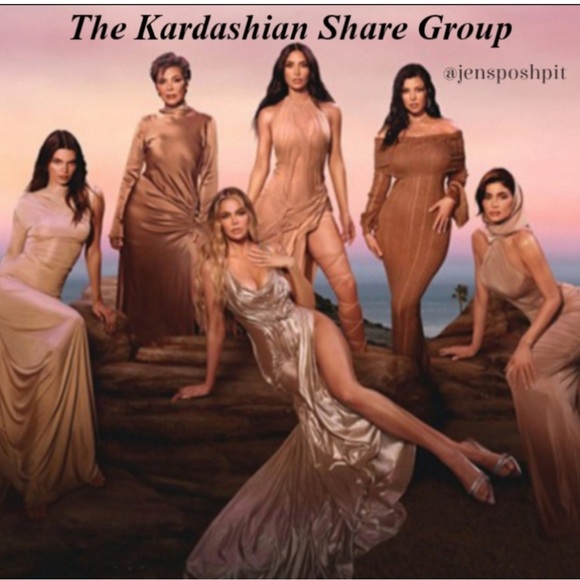 YIPPIE I’m featured as Kim K today🥳 - Picture 3 of 6